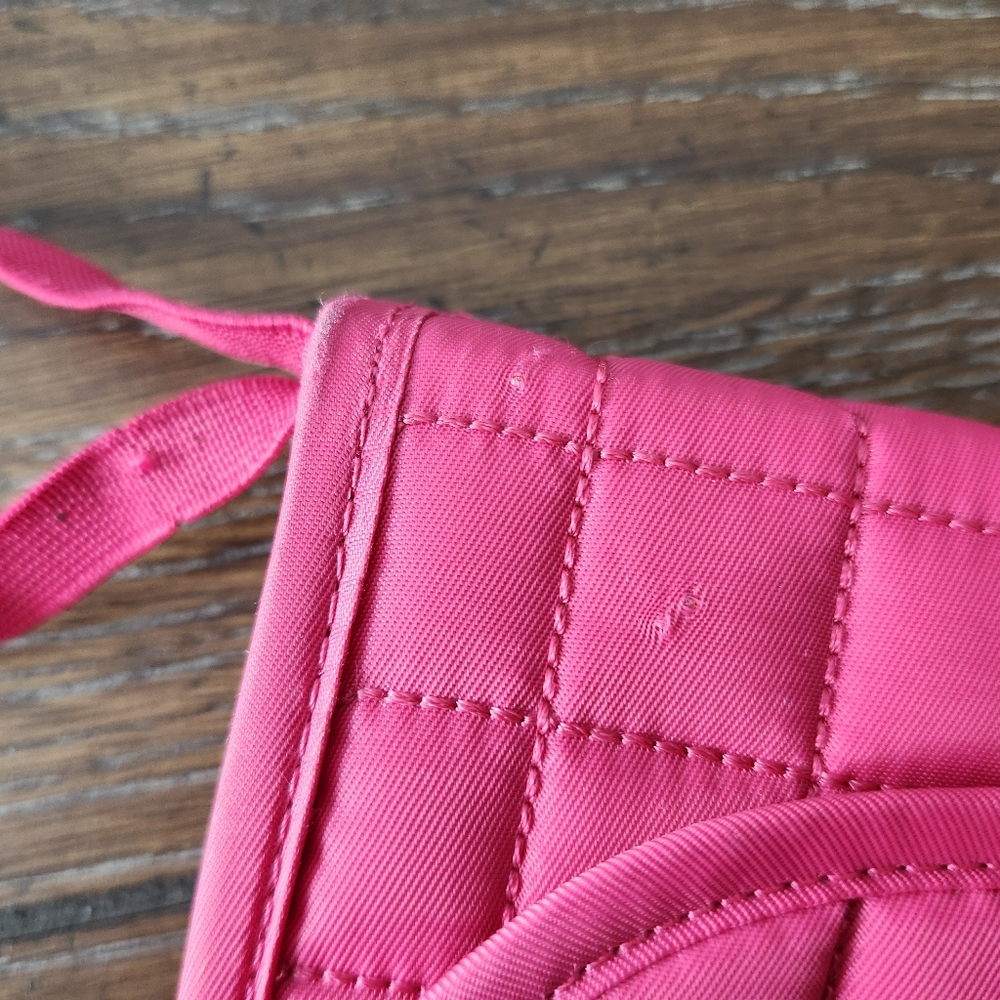 Lug Taxicab Tote Bag & Lug Tango Travel Wallet - Picture 13 of 15